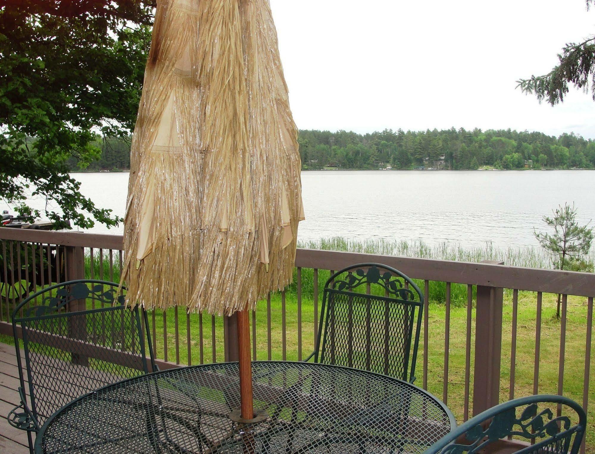 Pine Point Lodge Resort & Motel Crane Lake Exterior foto