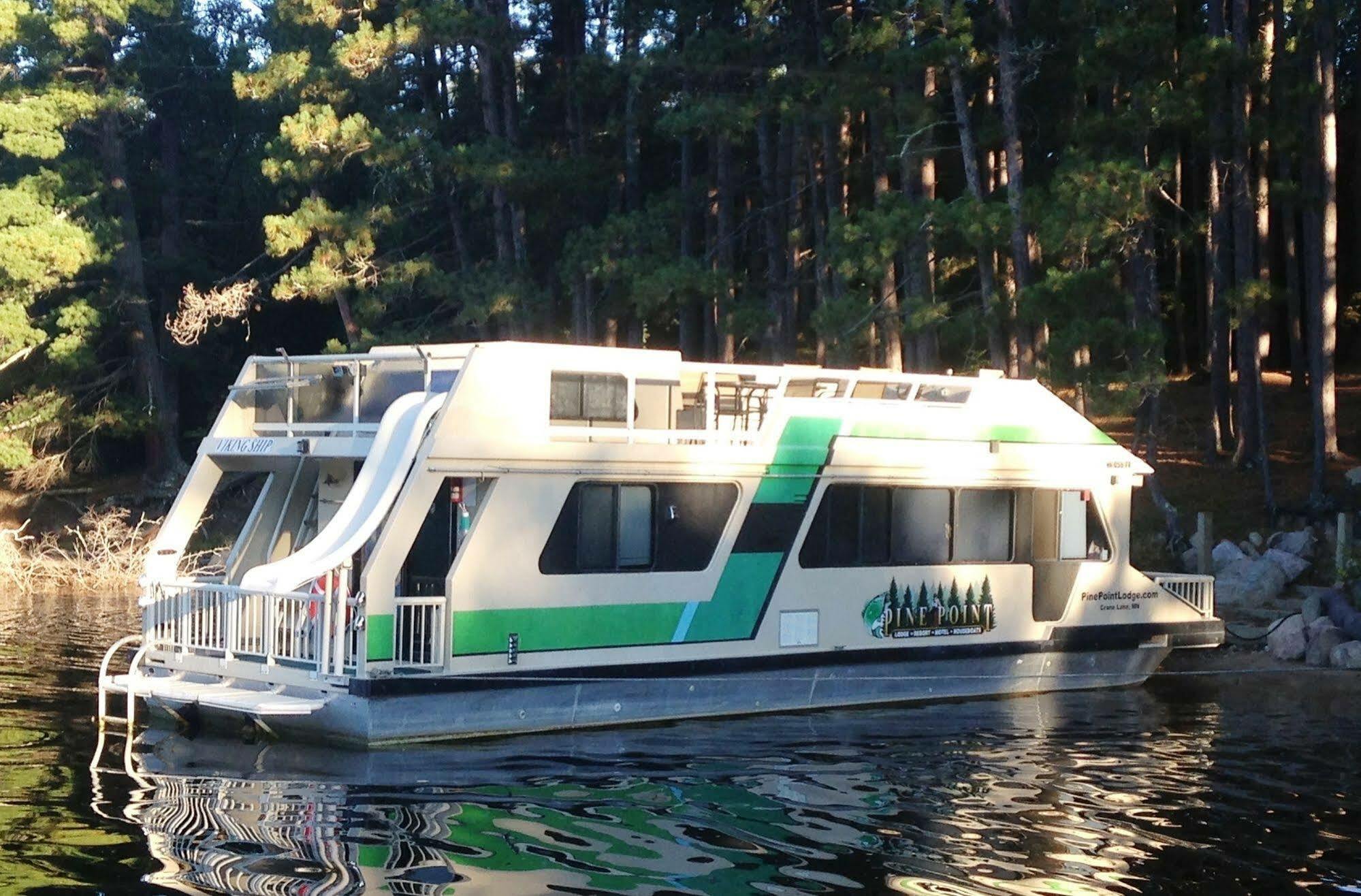 Pine Point Lodge Resort & Motel Crane Lake Exterior foto