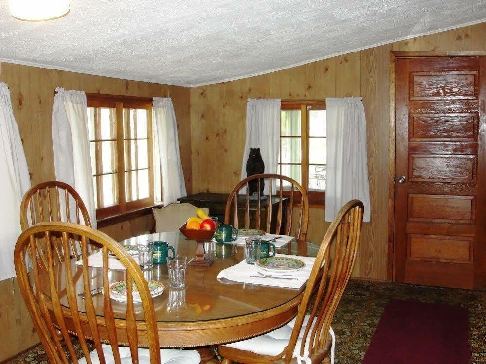 Pine Point Lodge Resort & Motel Crane Lake Exterior foto